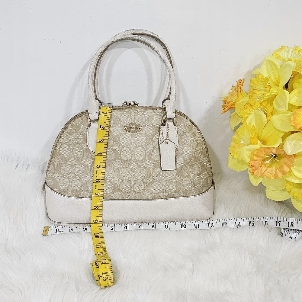 Coach Cora signature khaki